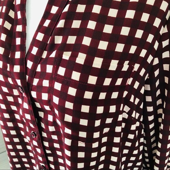 The Limited Ashton Burgundy Gingham Plaid Button Down Long Sleeve Shirt - Picture 3 of 13